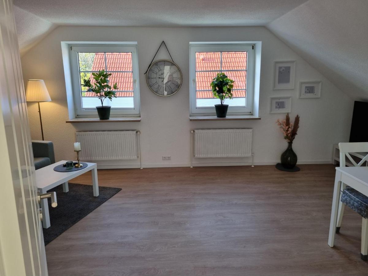 Ferienwohnungen Springer In Schoenefeld Ot Grossziethen Div Apartments Fuer Bis Zu 6 Personen Екстериор снимка