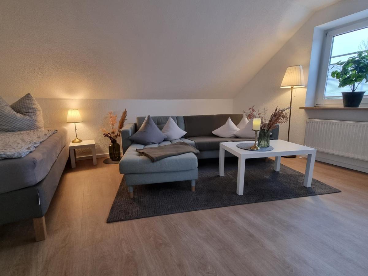 Ferienwohnungen Springer In Schoenefeld Ot Grossziethen Div Apartments Fuer Bis Zu 6 Personen Екстериор снимка