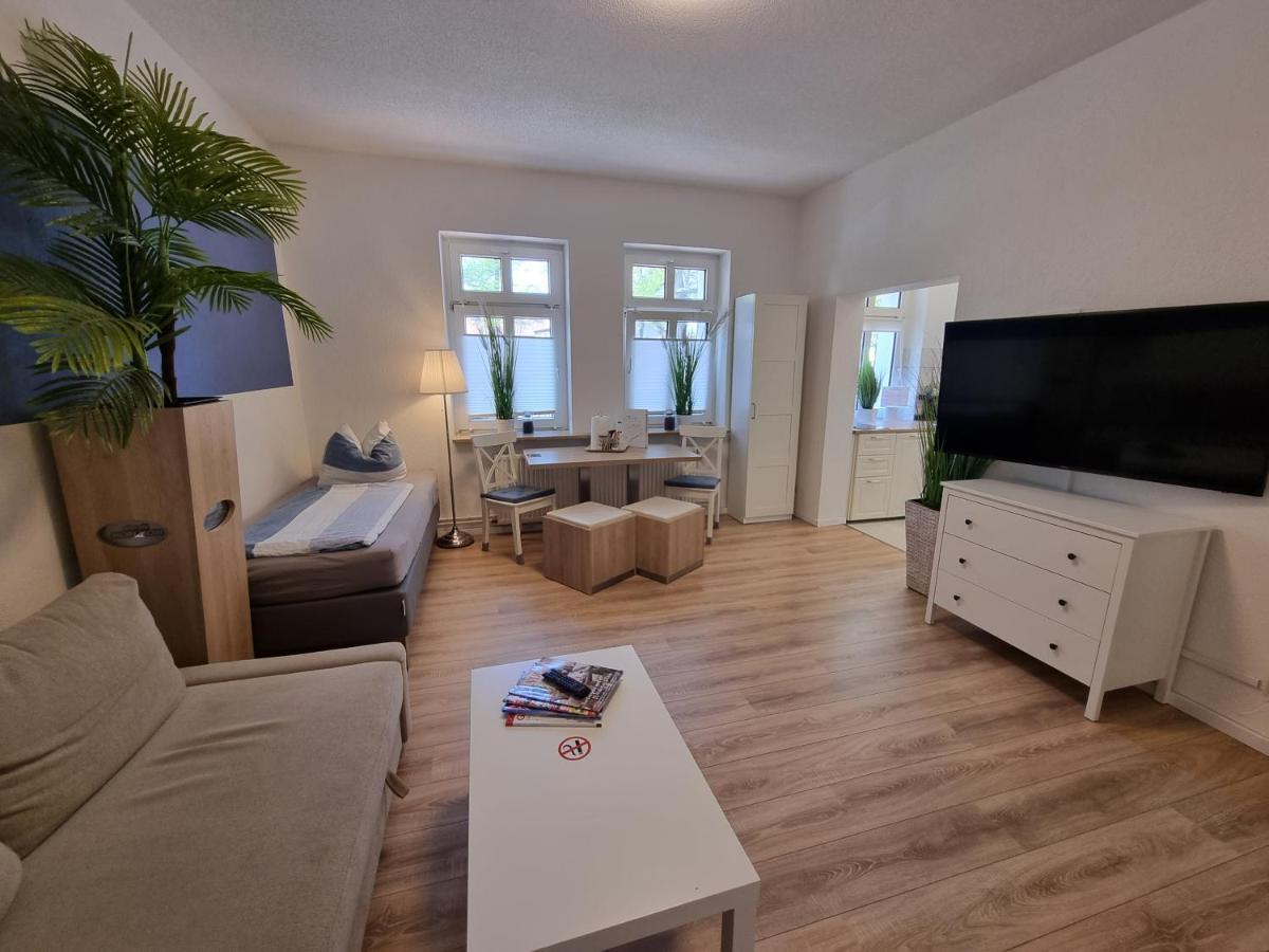 Ferienwohnungen Springer In Schoenefeld Ot Grossziethen Div Apartments Fuer Bis Zu 6 Personen Екстериор снимка