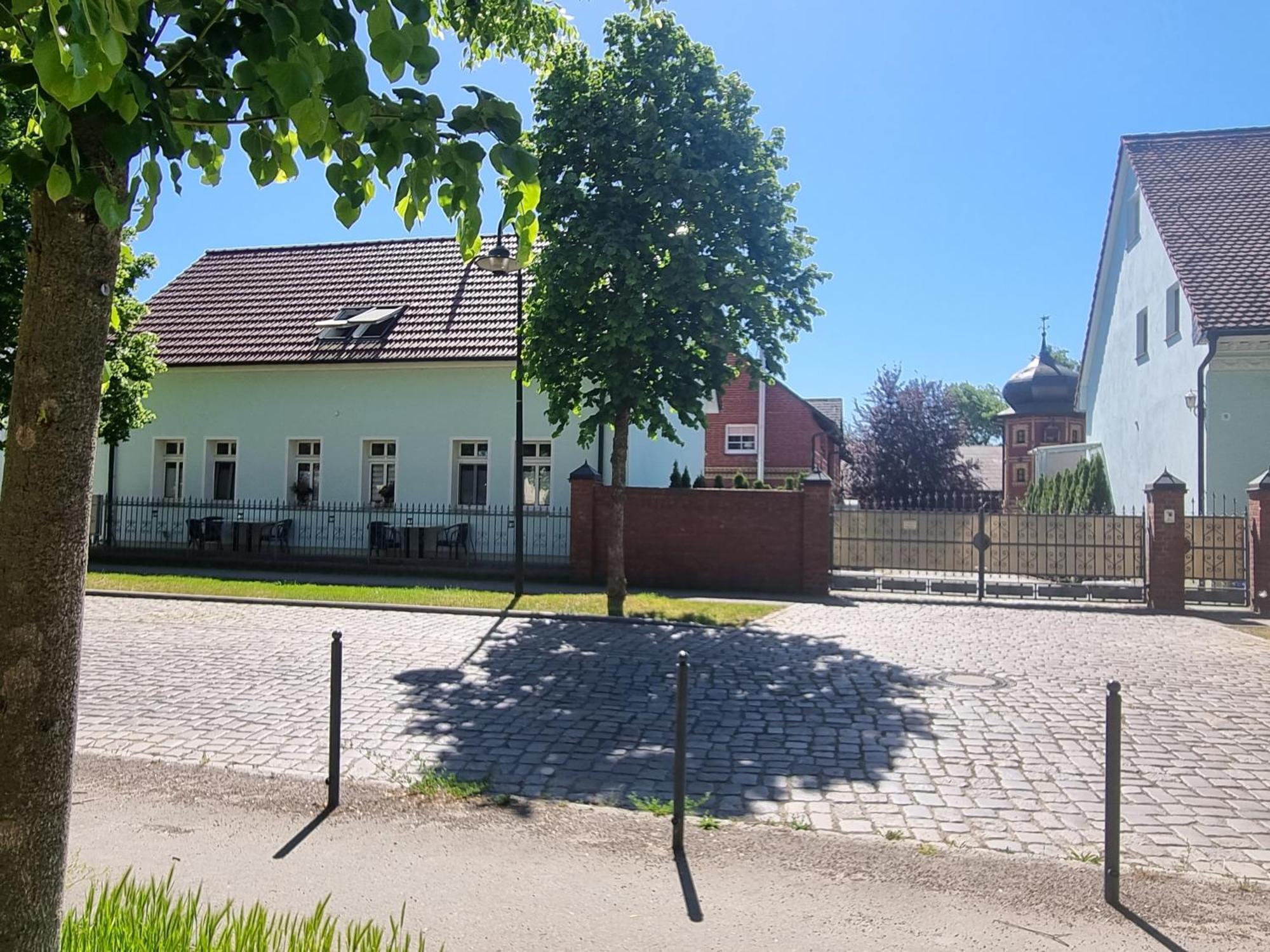 Ferienwohnungen Springer In Schoenefeld Ot Grossziethen Div Apartments Fuer Bis Zu 6 Personen Екстериор снимка